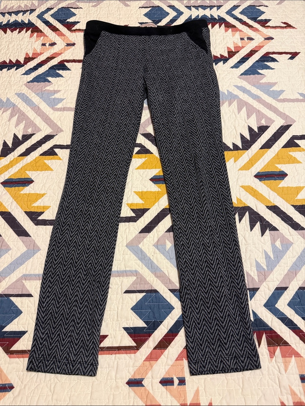 Rewind Black Chevron Straight-Leg Women's Stretch Pants